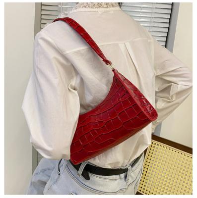 China Casual Armpit Tote Bags Women Shoulder Handbags Cheap Wholesale Women's Handbags Waterproof for sale