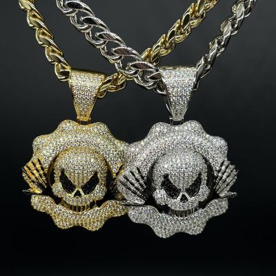 China Hyperbole 2022 Hip Hop News Round Cuban Chain Skull Necklace Pendant Mens Ladies Pave Miami Jewelry for sale