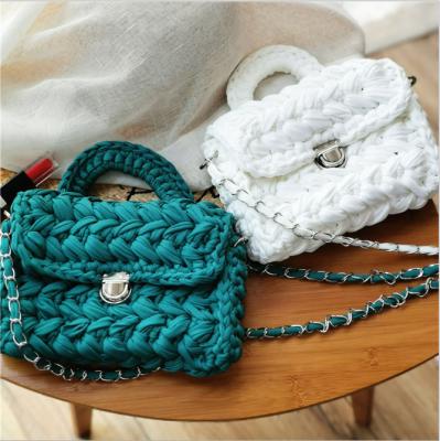 China 2019 fashion handbags Korean stars with the same handwoven small central institute of statistics net red book paragraph bag fabric red bag for sale