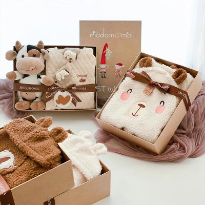 China Recyclable Reasonable Price Package Custom Newborn Gift Set Paper Box Packaging For Baby Clothes Gift for sale