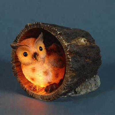 China Solar Owl Figurine Garden Lights Animal Resin Garden Resin Outdoor Decoration for sale