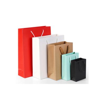 China Jewelry Packaging Paper Bag Fashion Apparel Cosmetics Gift Paper Bag Garment Gift Shopping Bag Different Sizes Large For Dress Cloth for sale