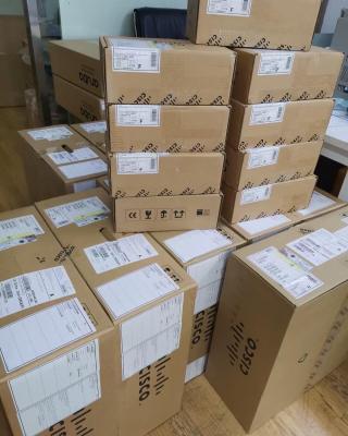 China POE new original C2960-X 48 GigE PoE 370W 2 x 10G SFP+ LAN Base Network Switch WS-C2960X-48LPD-L for sale