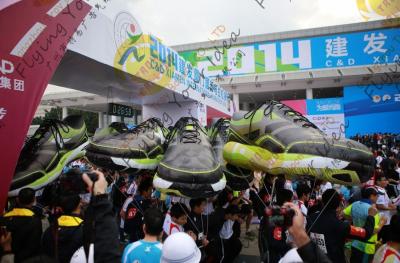 China Feuerverzögernder Ballon-Rucksack, Öffnungs-Ereignis-aufblasbarer Helium-Ballon zu verkaufen