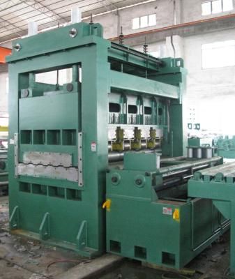 China Construction worksÂ   1800x13mm Stainless Steel Automatic Cut To Length Machine Production Line for sale