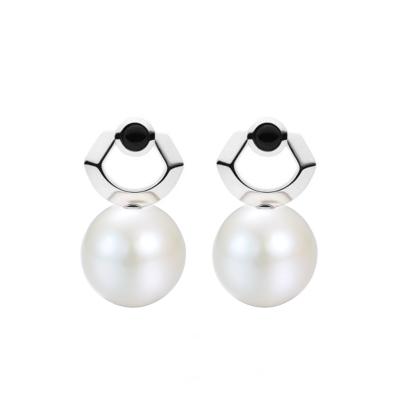 China Environmental Friendly Silver Plated Minimalist Milliedition 18ct Pearl Earring Jewelry Set for sale