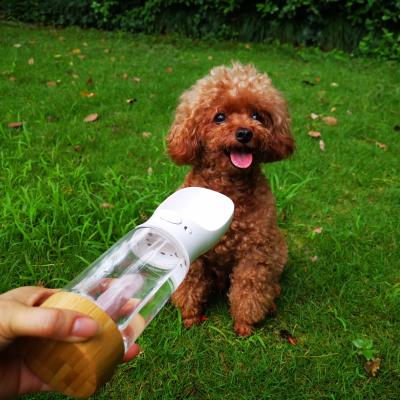 China Automatic Food Grade Dog Cat Travel Pet Water Bottle Crystal Dog Travel Pet Water Bottle for sale