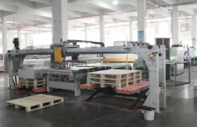 China PLC UV hout afwerking apparatuur Automatische coating laminator Te koop