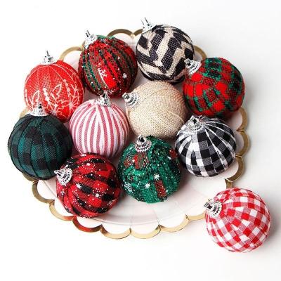 China Christmas Ribbon Balls Ornaments 2022 Design Bulk Tin Ball with Ribbon for sale