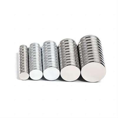 China Industrial NdFeB Permanent Powerful Round Free Sample Free Sample Disc Magnet Custom Neodymium Magnets N52 For Sale for sale