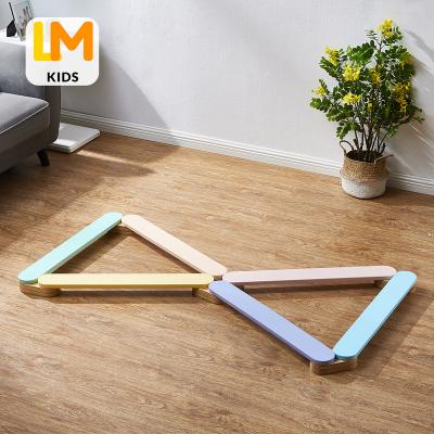 China Montessori Indoor Balance Board Wooden Kids Toy Toddler Kids Indoor Balance Beams for sale