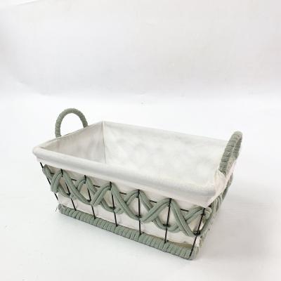 China Sustainable Basics Stackable Metal Wire Storage Basket Set For Kitchen Or Bathroom for sale