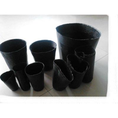 China Eco-friendly Cheap Plastic Flexible Pot Outdoor Nursery Pots Containers For Berry Bushes for sale