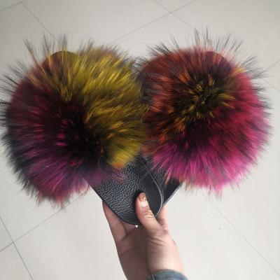 China CUSHIONING Cheap Wholesale Fur Platform Slippers For Women Black Fox Fur Slides Raccoon Fur Slides Sandals for sale