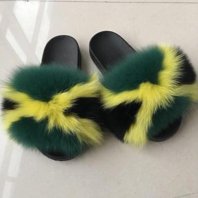 China CUSHIONING Fashionable High Quality Women Fur Slippers2021 Soft Fur Slippers for sale