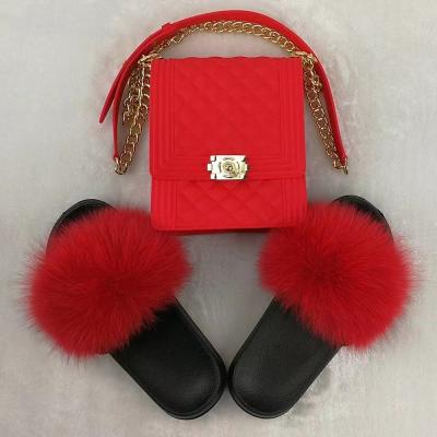 China CUSHIONING good quality fur slides for women with purse 2021 women fur slide and purse set big fur slides with purse set sellers for sale