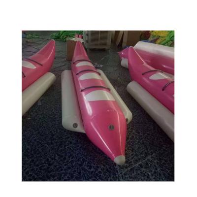 China 2021 0.9mm PVC Tarpaulin Inflatabale Flying Fish Boat Water Play Banana Boat For Sale for sale