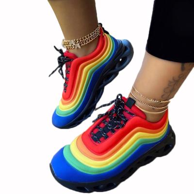 China Breathable New Design Ladies Shoes Fashion Style Casual Shoes Ladies Flat Sneakers for sale