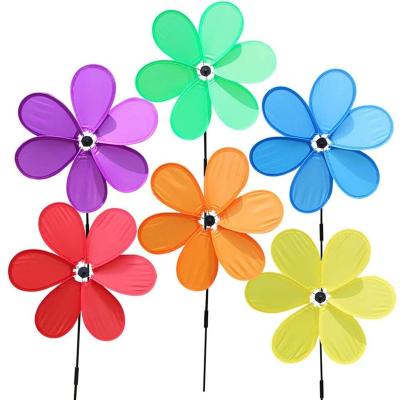 China Modern Wind Spinners Sunflower Lawn Suns Windmill Party Sun Wind Spinner For Garden Decor Safe To Use for sale