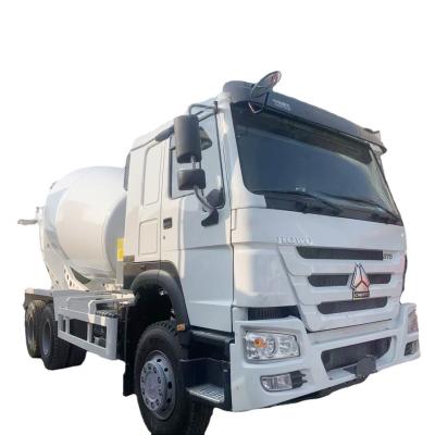 China Sinotruk 12CBM 6X4 10 Wheels 380HP Mixer Truck , Howo Concrete Mixer Truck for sale