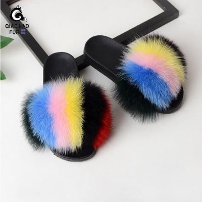 China Wholesale Luxury Designer Fashion Trend Slippers Bedroom Customized Fluffy Faux Fur Slippers Fluffy Slippers for sale