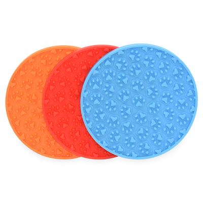 China HECION Factory Price Viable Hot Selling Silicone Pet Lick Mat Dog Lick Pad With Stronger Suction Cups For Pet Bath for sale