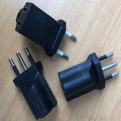 China Commercial USA NEMA 5-15R to Italy CEI 23-16 Power Plug Adapter for sale