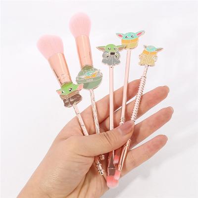 China 2021 New Professional Hot-selling Baby Yoda Metal Makeup Brush Smudge Brush Makeup Brush Handle for sale