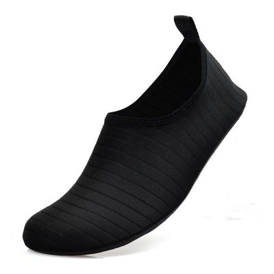 China Fashion Trend Water Sports Shoes Aqua Yoga Socks Quick Dry Barefoot Slip On Slip On Shoe For Women Men for sale