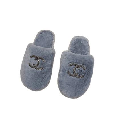 China Fashion Trend Spring Prepare To Ship Wholesale Designer Fashion Style Steel Toe Fur Indoor Slippers Women's Bedroom Slippers for sale