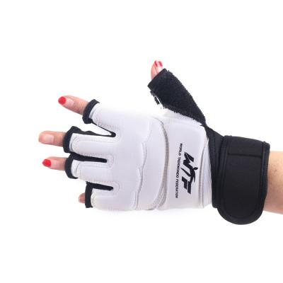 China 2021 Hot Selling Durable Taekwondo Hand Glove Protector Gloves Taekwondo Foot Guard for sale