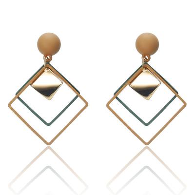 China 2021 Women's Trendy Geometric Earrings Dangle Stud Earrings Two Tones Rhombus Shape Double Tone Stud Earring for sale