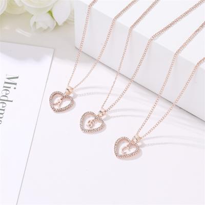 China FASHIONABLE Hot Selling Letter Pendant Necklace Zircon Heart Gold Thin Layer Alphabet A-Z Letter Necklaces For Women for sale