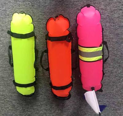 China Specially for spearfishing inflatable or spearfishing float torpedo diving buoy with flag for sale