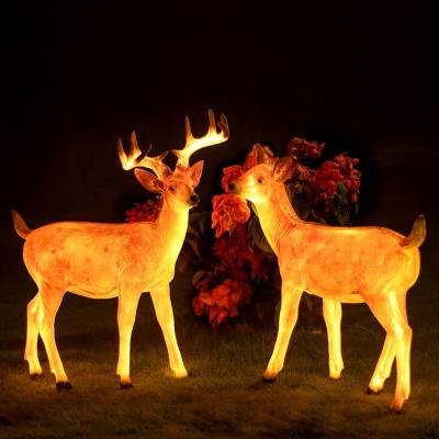 China Luxury High Quality Outdoor Street Decorations Fiberglass Deer Pattern Light for sale