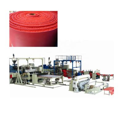 China Outdoor Non-slip Plastic Mat Production Line /PVC Plastic Mat PVC Coil Extruder Making Machine for sale