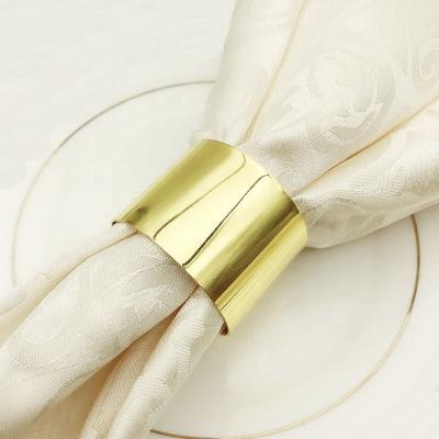 China Sustainable Retro Gold Plated Shiny Wedding Napkin Rings Table Decoration Daily Use Napkin Buckle Holder HWM68 for sale