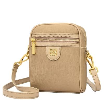 China 2022 Fashion Leather Cross Body Bag Shoulder Bag Durable Vegan Simple And Elegant Style for sale