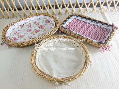 China 2016 wicker tray basket wicker storage basket willow fruit tray with liner for sale