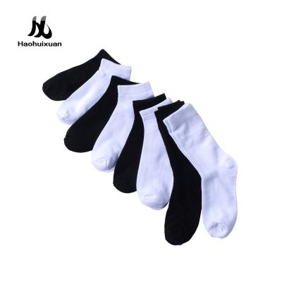 China Sweat-absorbent unisex ANKLE or CREW custom socks White &Black business socks for sale