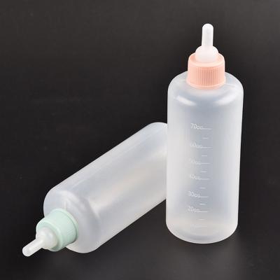 China Viable Pet Bottle Single Dog Cat Feeding Bottle Newborn Puppy Cat Feeding 100ml Pet Silicone Bottles for sale