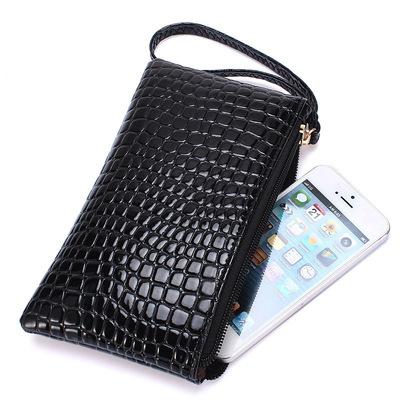 China Waterproof Gift 2021 New Fashion Crocodile Pattern Grab Clutch Mobile Phone Grocery Change Wallet for sale