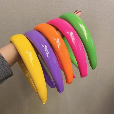 China European and American style 2022 spring new retro hairband girl wash face headband fashion sponge thickening neon headband patent leather color for sale