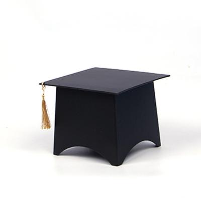 China Recycled Materials Doctoral Hats Shaped Gift Boxes Graduation Celebration Treat Sweet Cookie Chocolate Box With Tassel For Ceremony Party for sale