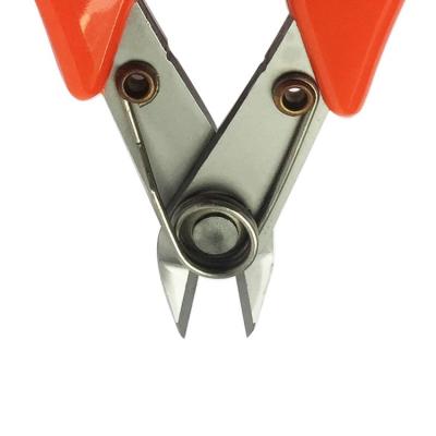 China Ordinary Wholesale Price 303 Series Elctronic Plastic Nose Cutting Pliers for sale