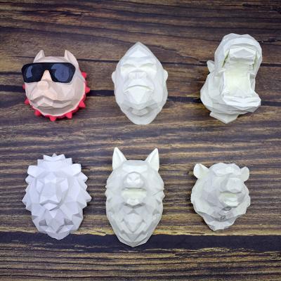 China Geometric Orangutan Lion Head Wolf Head Aromatherapy Stone Bear Diffuse Viable Car Cast DIY Aromatherapy Gypsum Silicone Mold for sale