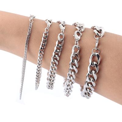 China CLASSIC Fashion Personalized Link Chain Jewelry Minimalist Bracelet, Stainless Steel Accessories Bracelets for sale