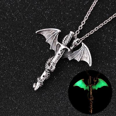 China Glow in the Dark Game Of Thrones Necklace Amazon ebay Hot Selling Movie A Dragon Winding On Sward Glow In The Dark Pendant Necklace for sale