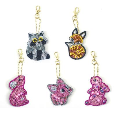 China XYL-P062 5d Diamond Painting Modern Colorful Innovative Custom Beaded Key Chain for sale