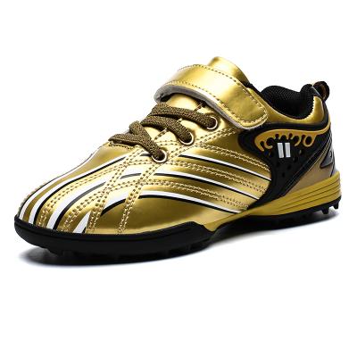 China New Rubber Models Wholesale Colorful Flexible Damping Sports School Kids Soccer Shoes for sale